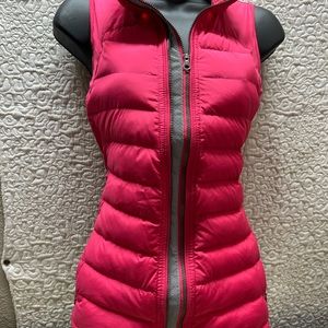 Lululemon fluffed up vest in hot pink 6